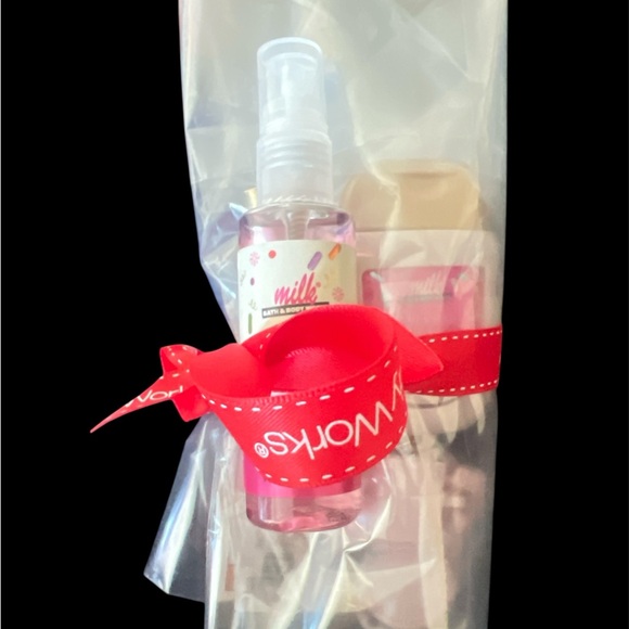 Bath & Body Works Milk Bar Birthday Cake Bundle - Picture 4 of 4